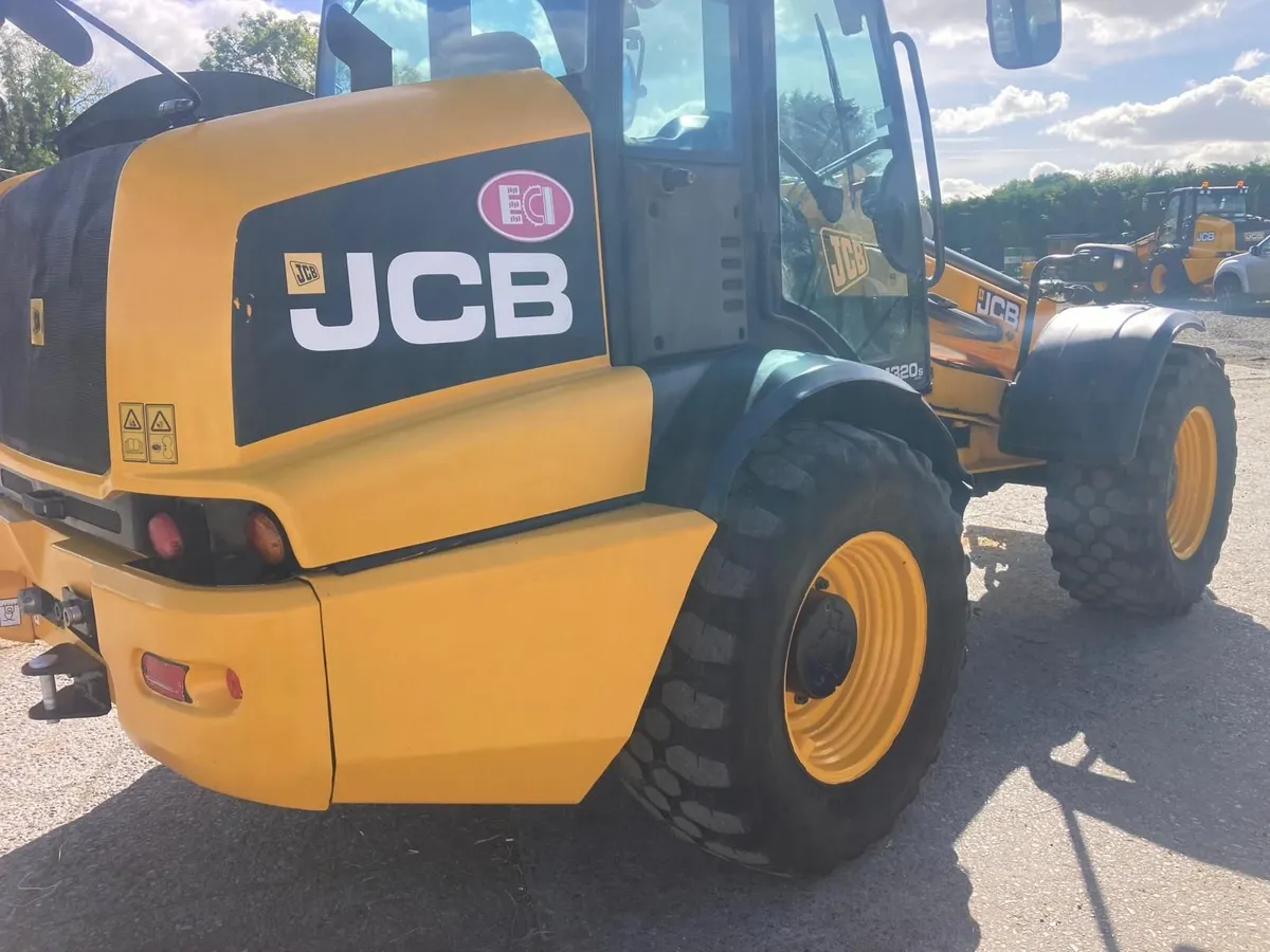 2013 JCB TM 320S - Image 2