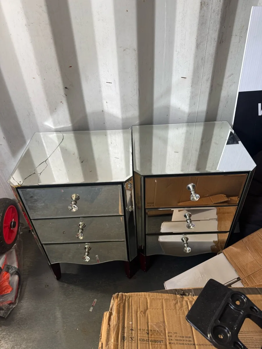 Mirror bedside lockers - Image 2