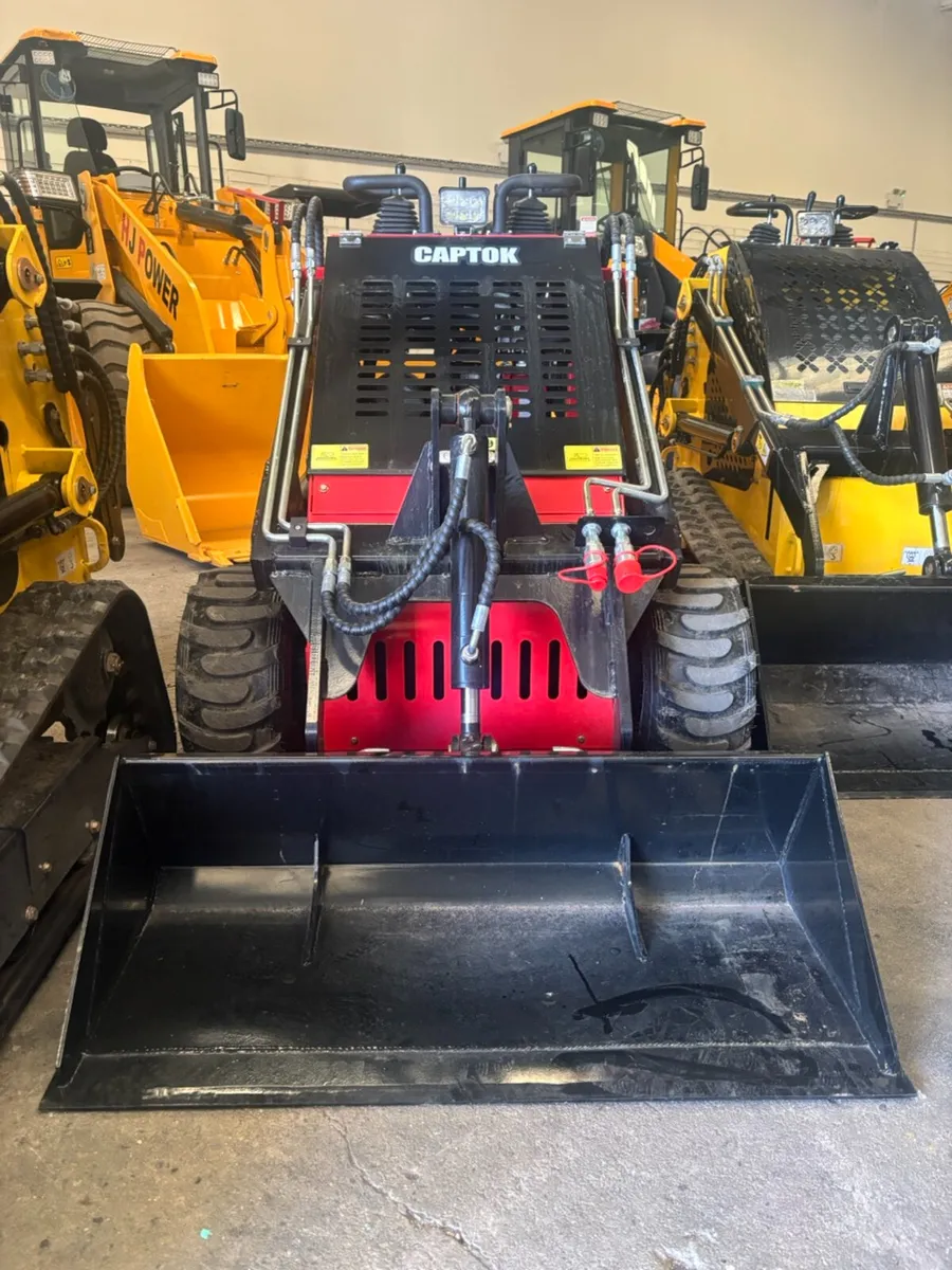 Captok CK-323TZD skid steer loader - Image 3