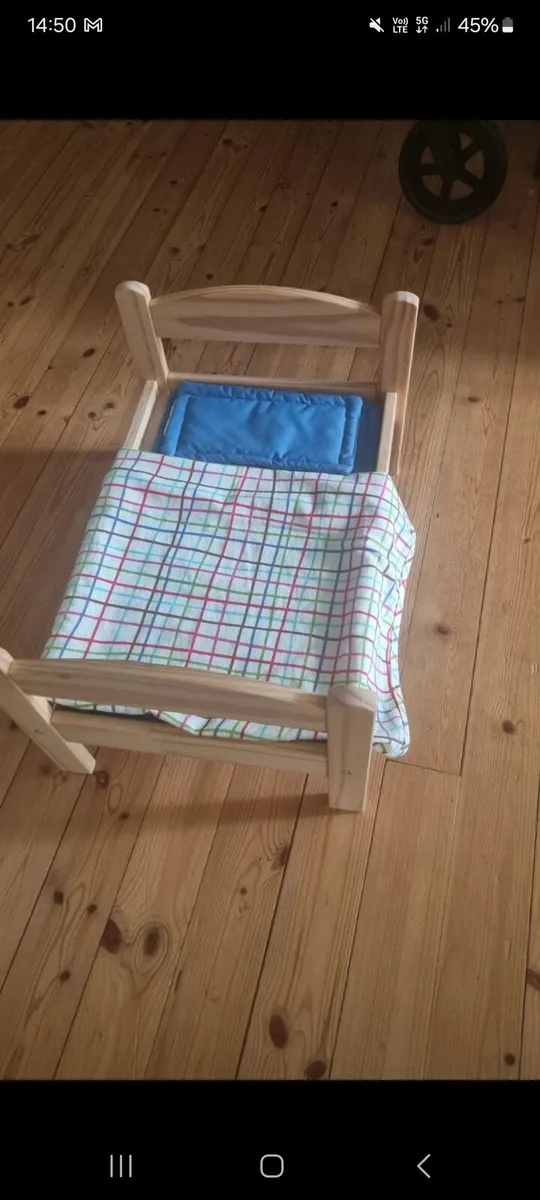 Doll/ teddy bed - Image 1