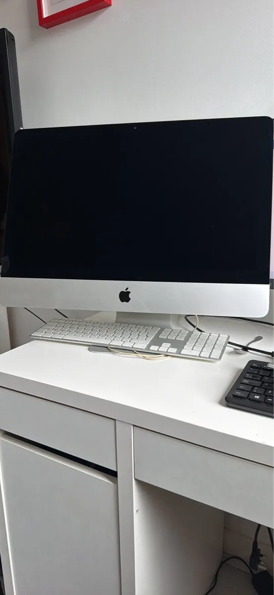 Apple iMac 21.5" Late 2015 – 8GB RAM
