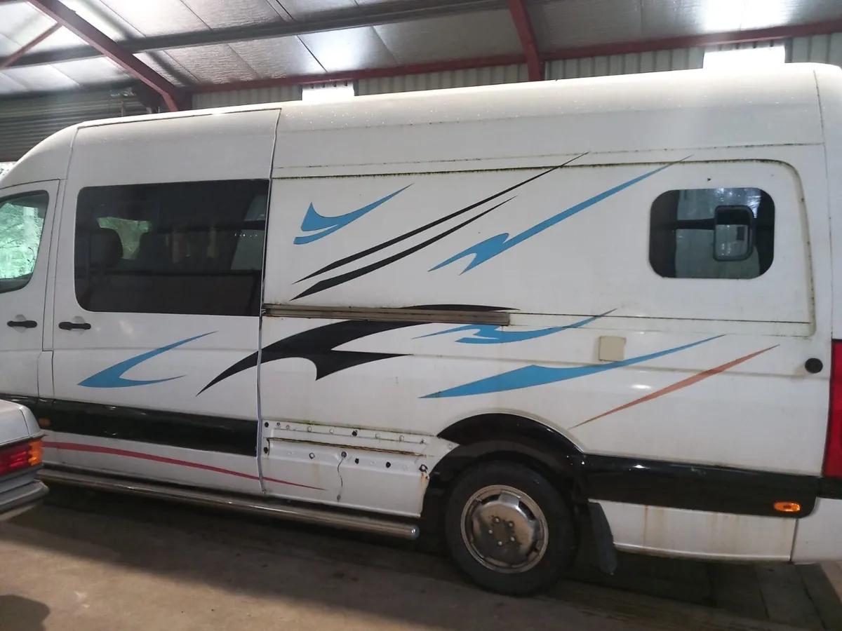 camper van - Image 4
