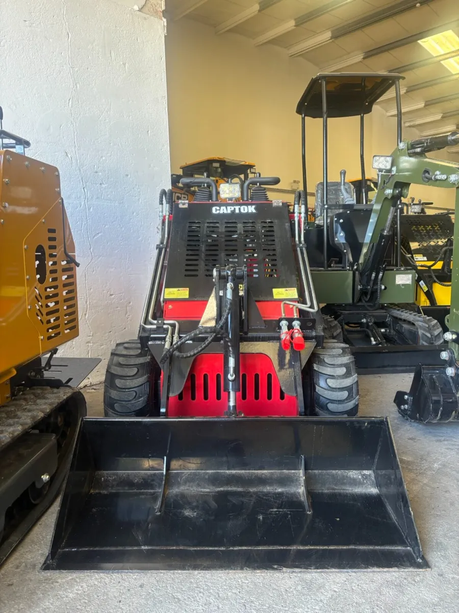 Captok CK-323TZD skid steer loader - Image 3