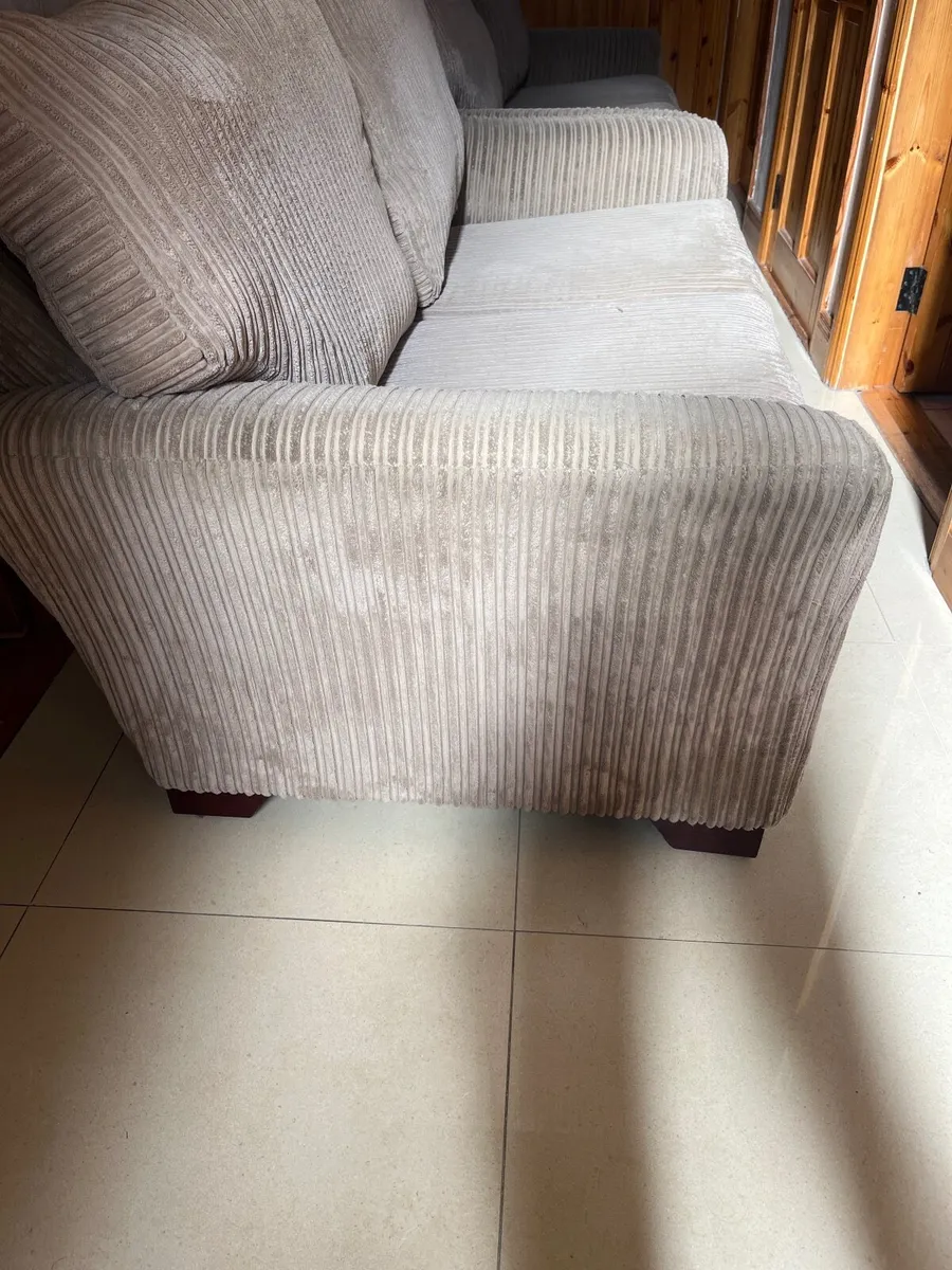 Sofa - Image 4