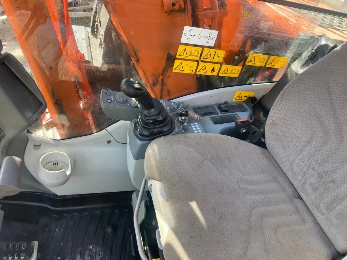 2017 Zaxis 130 LCN - Image 2