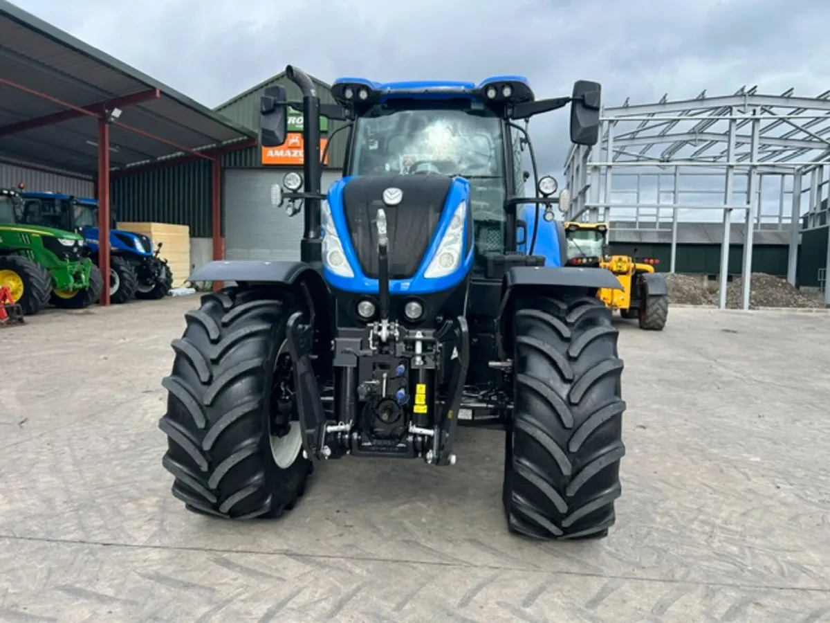 New Holland T7.245 - Image 3