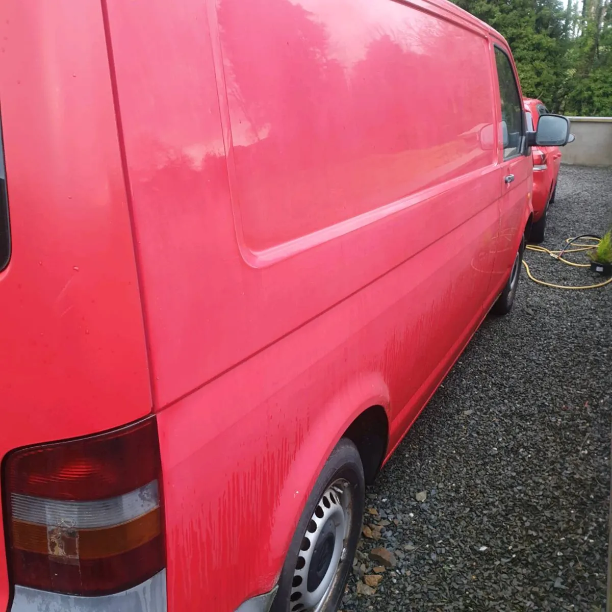 Transporter van - Image 1