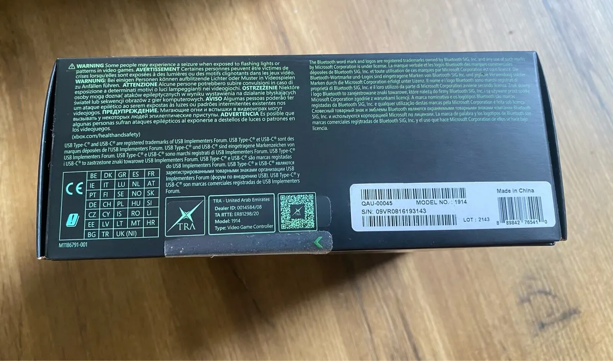 Xbox 20th anniversary controller - Image 2