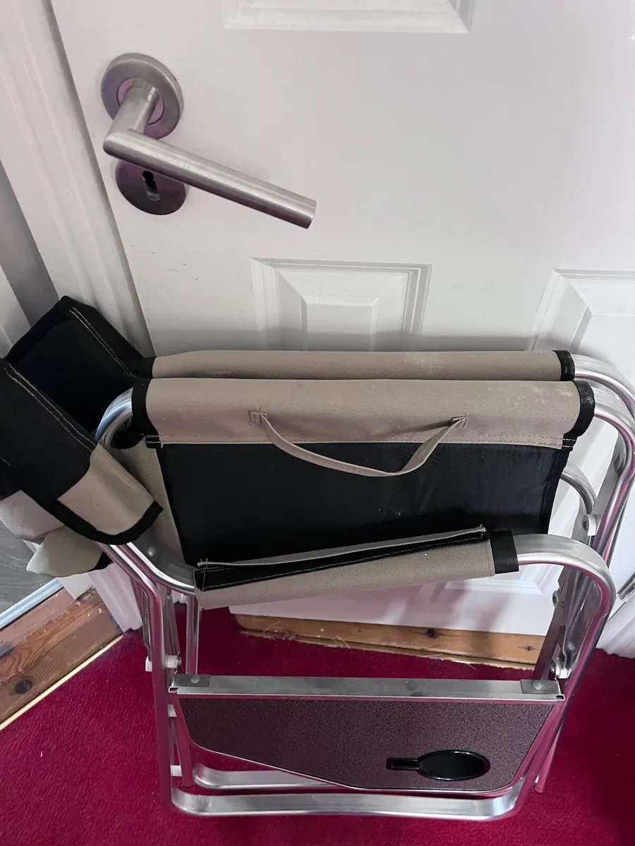 Coleman camping chair: directors,  unused with tra - Image 1