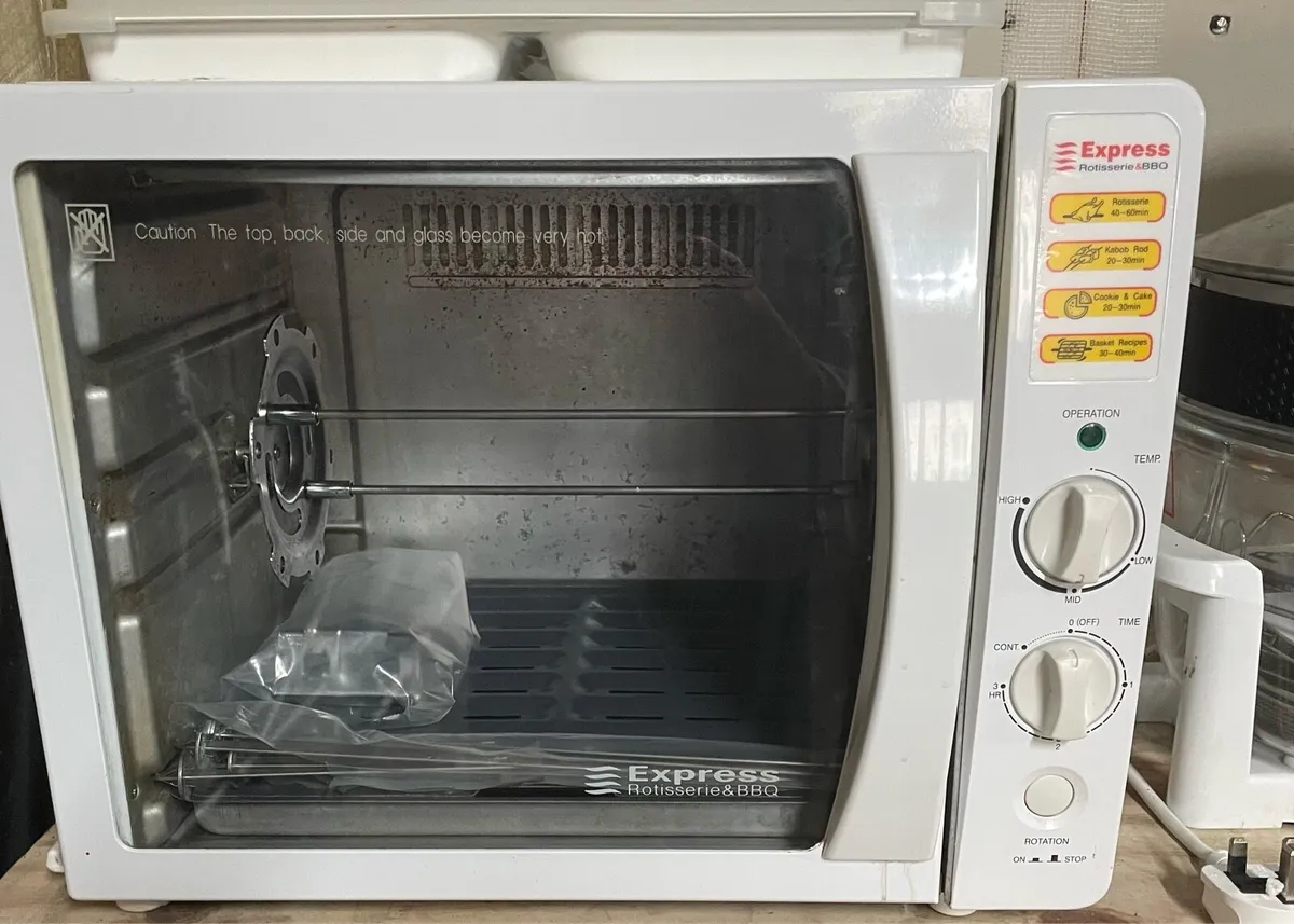 Selection of electrical household goods - Image 1
