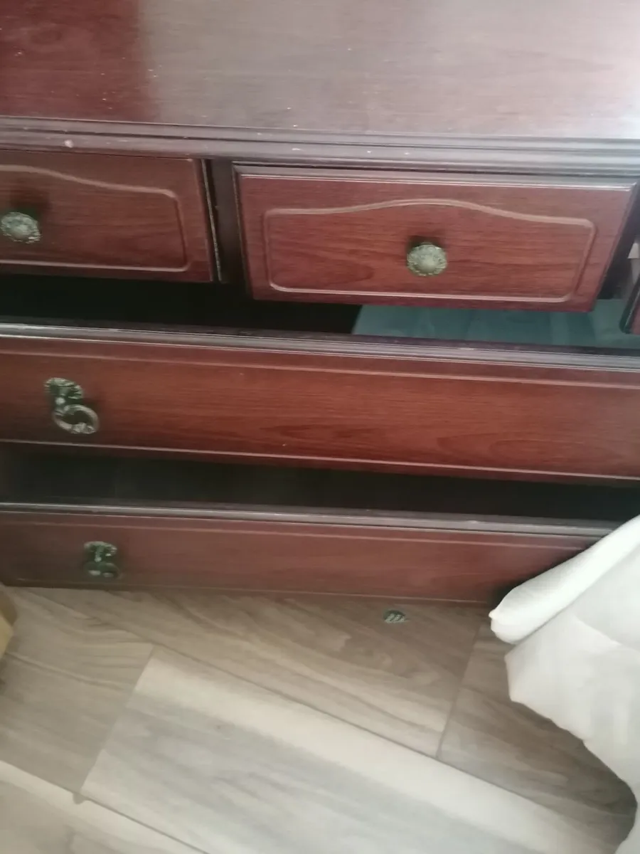 Dressing table - Image 3