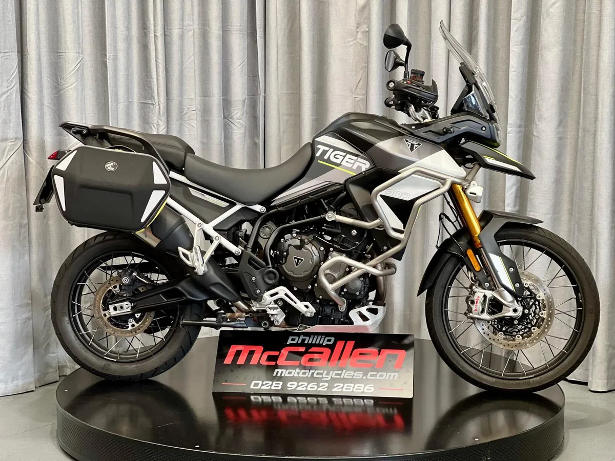 Triumph Tiger 900 Rally Aragon MY23 - Image 3