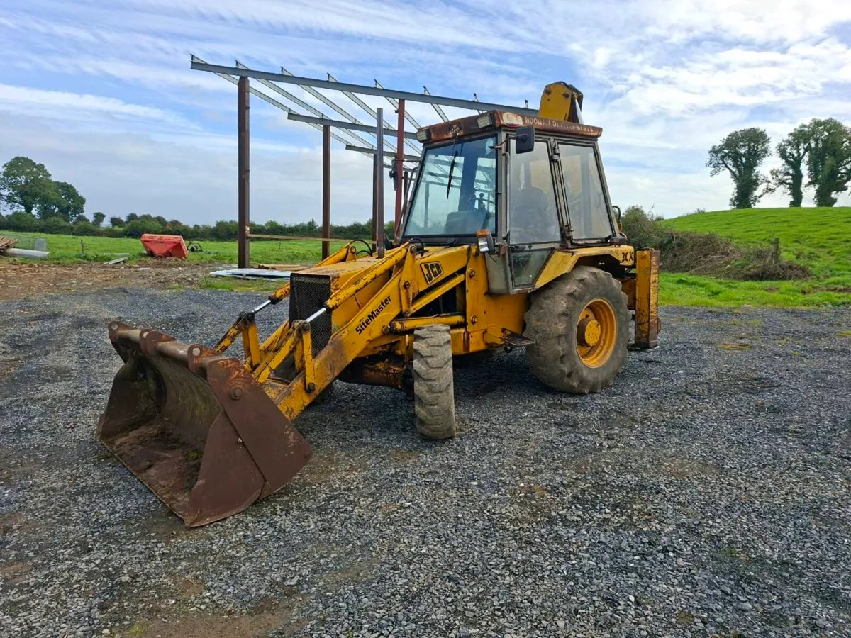 Jcb 3cx and manitou forklift - Image 2