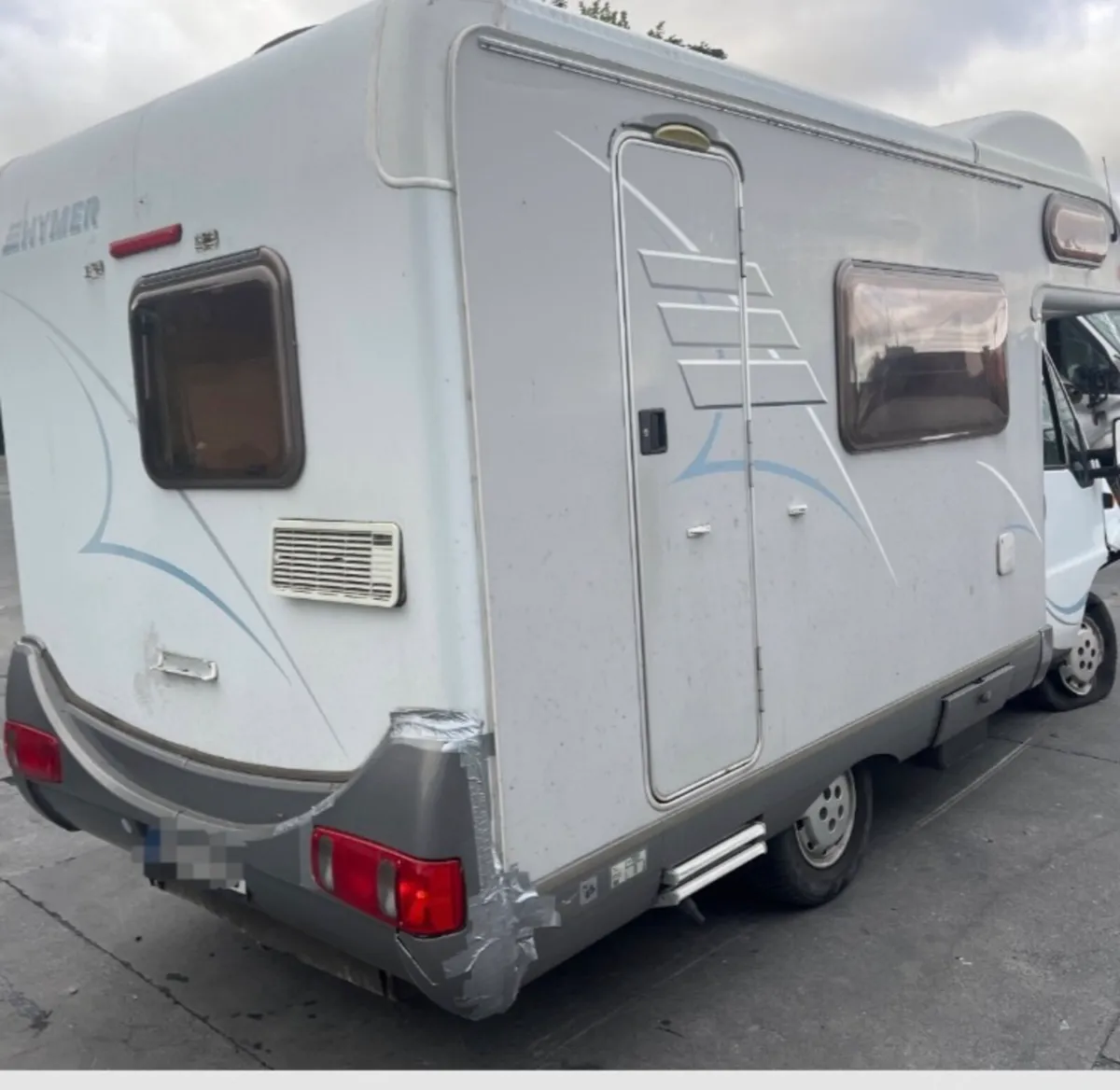 2004 hymer camper - Image 4