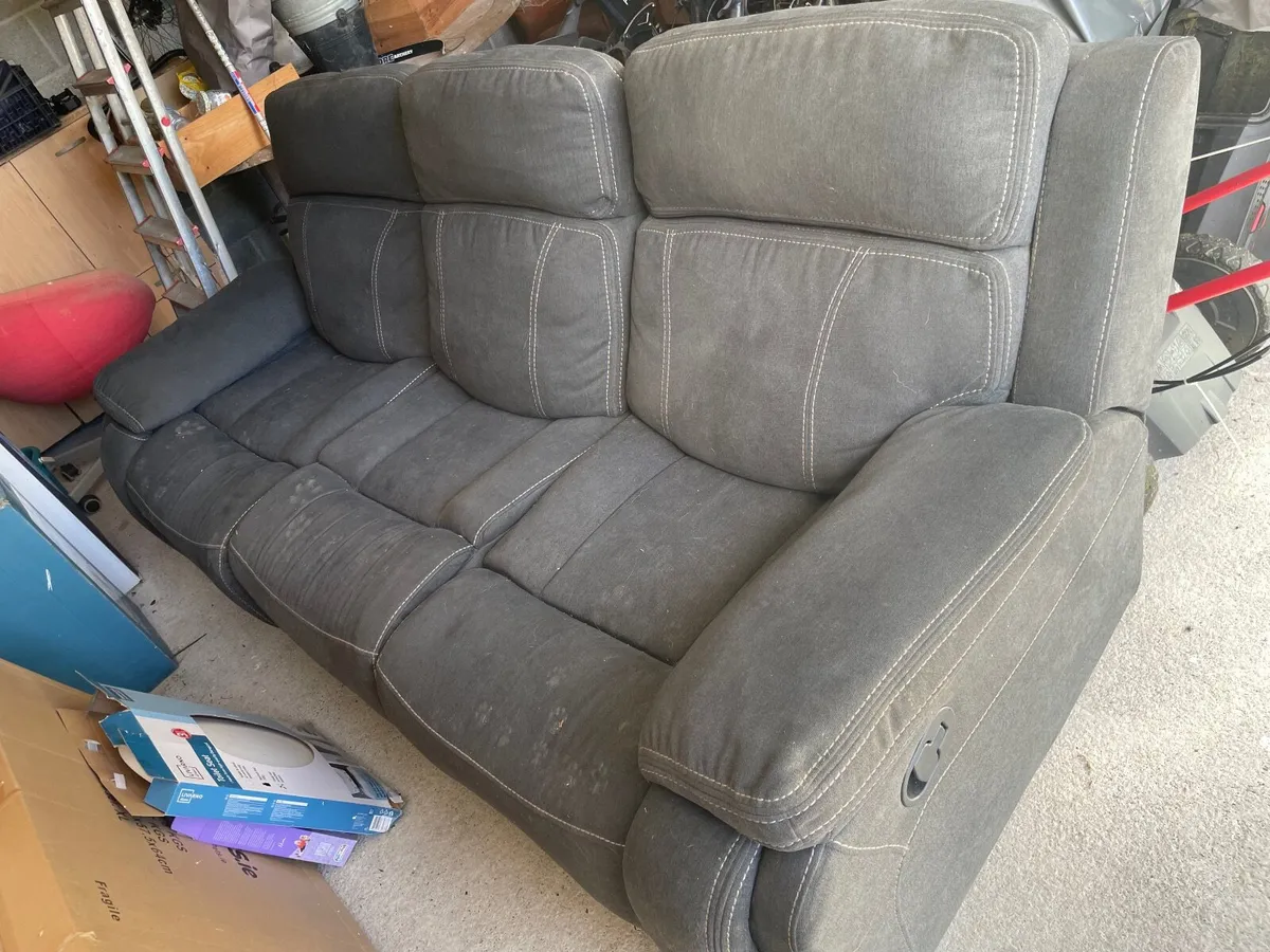 Free Sofa