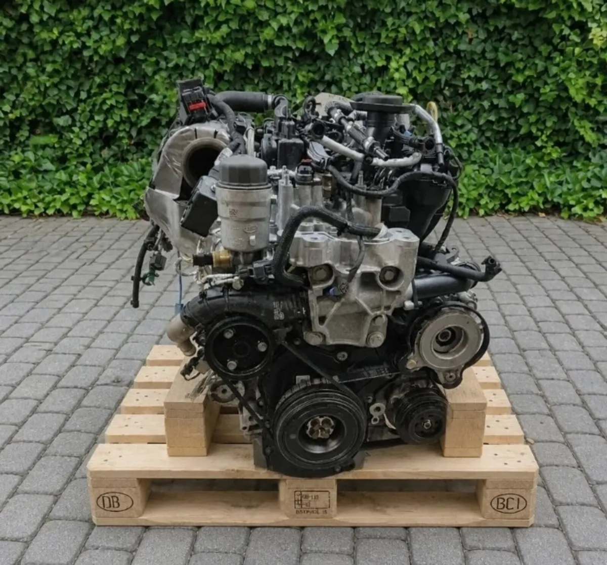 Complete Engine JAGUAR / LAND ROVER -  204DTD - Image 2