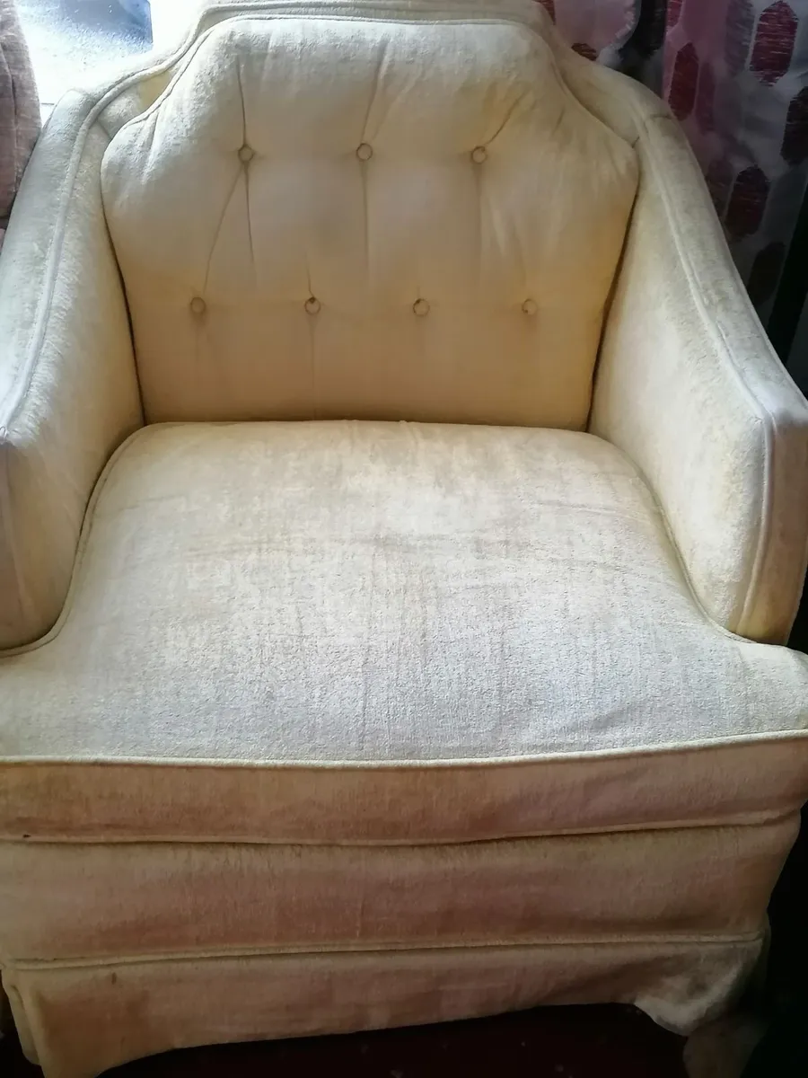 Box armchairs 60s/70's - Image 1