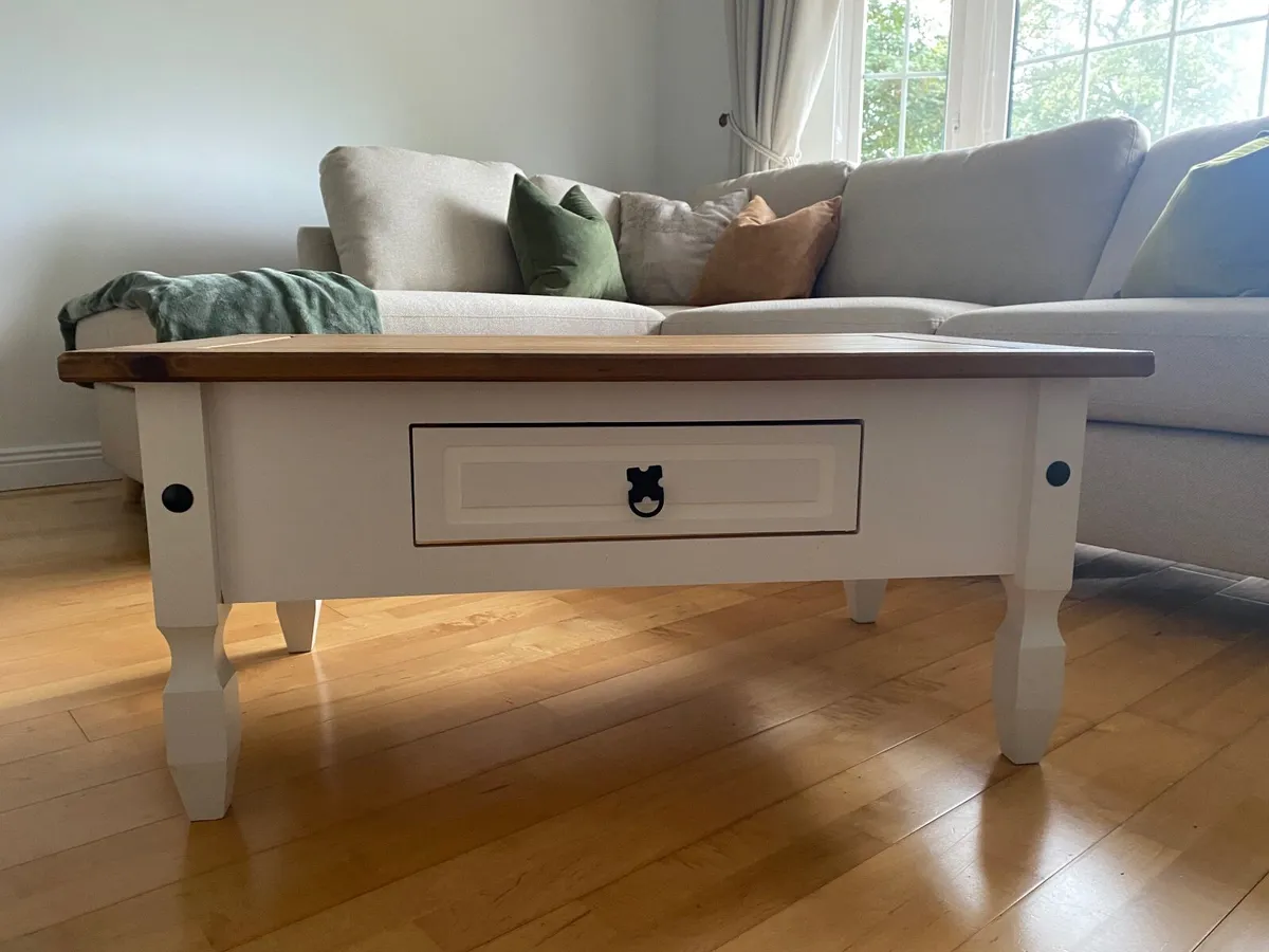 Coffee table - Image 1