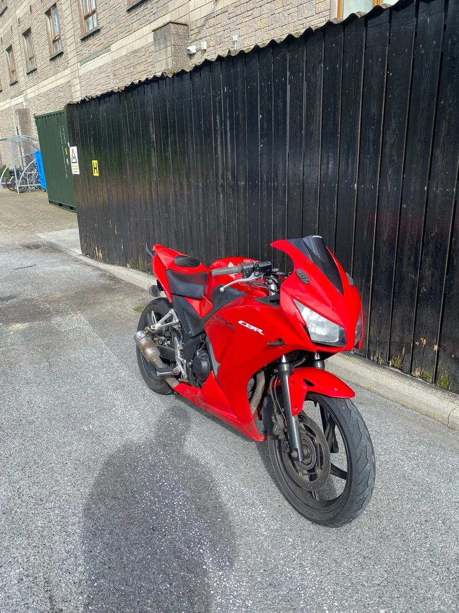 Honda cbr300r - Image 2
