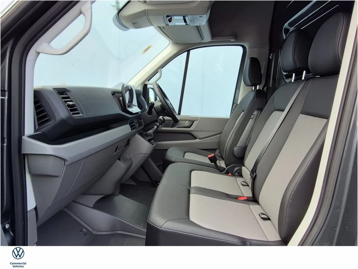 Volkswagen Crafter MWB TRENDLINE 140 HIGH ROOF(EX - Image 4
