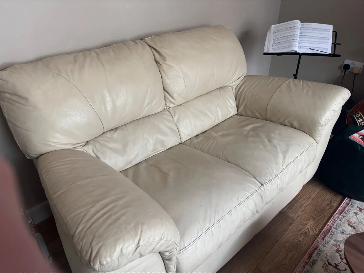 Cream leather sofa- NEEDS TO GO ASAP - Image 3