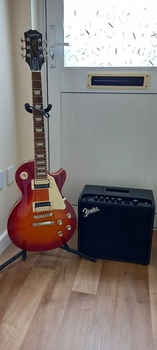 Electric Guitar - Image 1