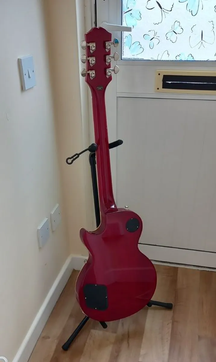 Electric Guitar - Image 3