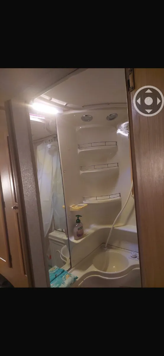 Bailey Senator 6  berth Family Caravan - Image 3
