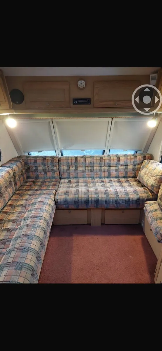 Bailey Senator 6  berth Family Caravan - Image 2