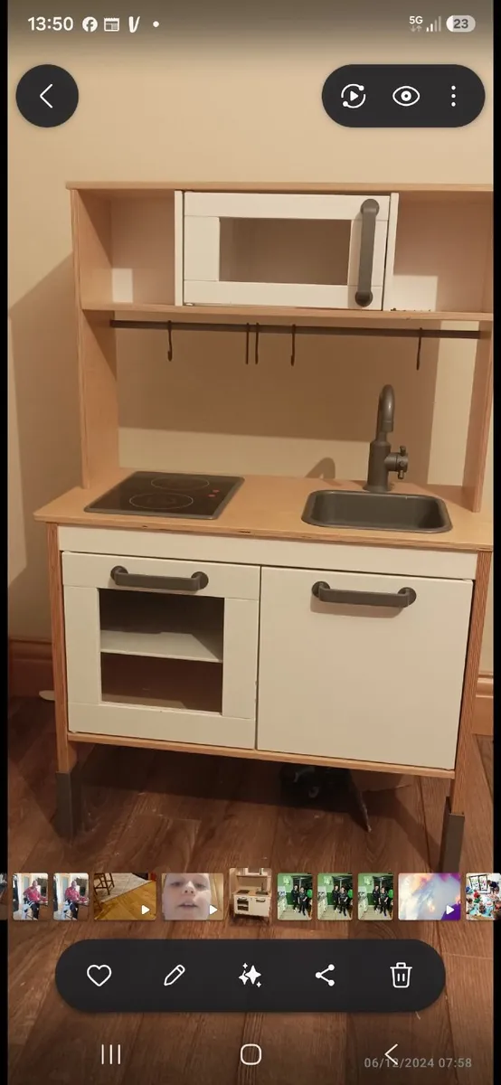 Kids Kitchen