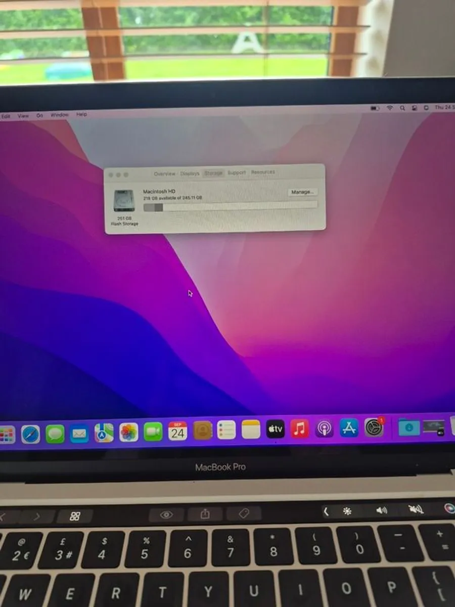Macbook - Image 3