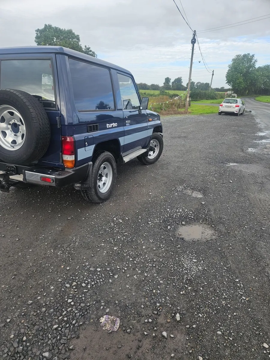 Toyota  landcruiser  92 swb commercial - Image 1