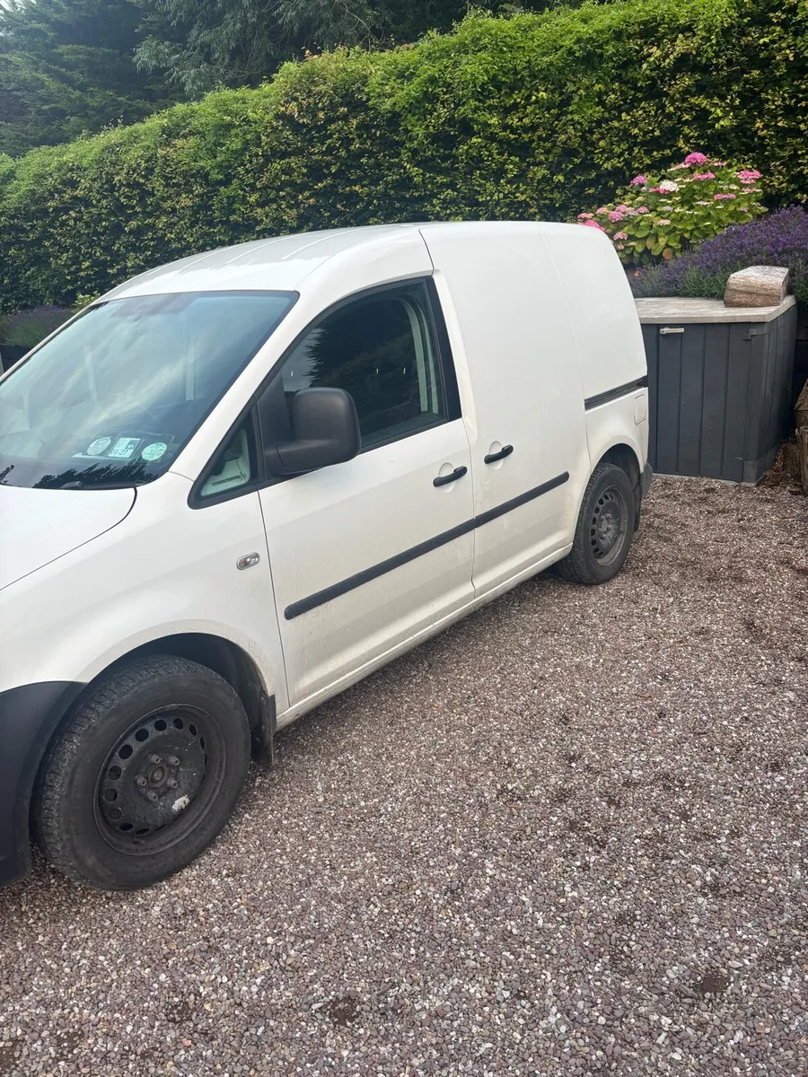 Volkswagen caddy - Image 2