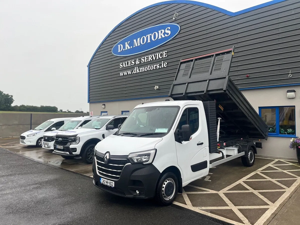 RENAULT MASTER TIPPER - Image 1