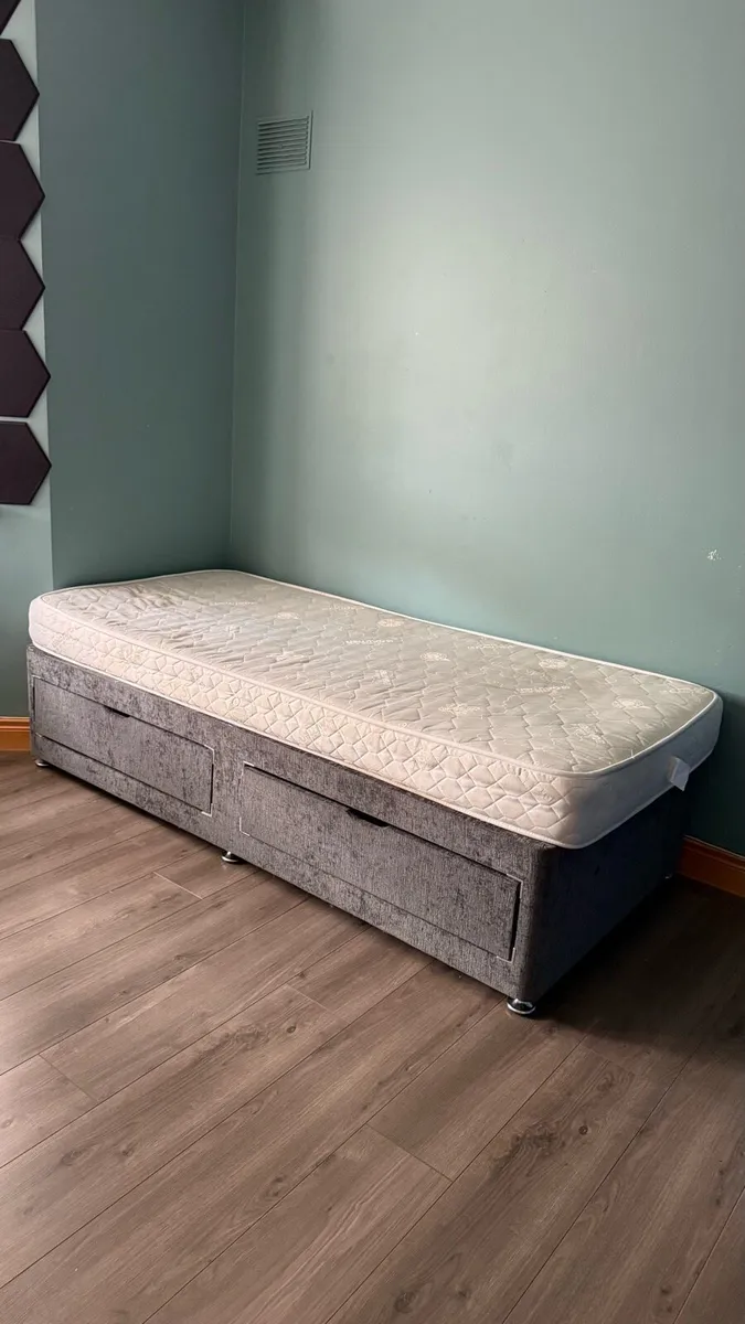 Single Bed - Image 1