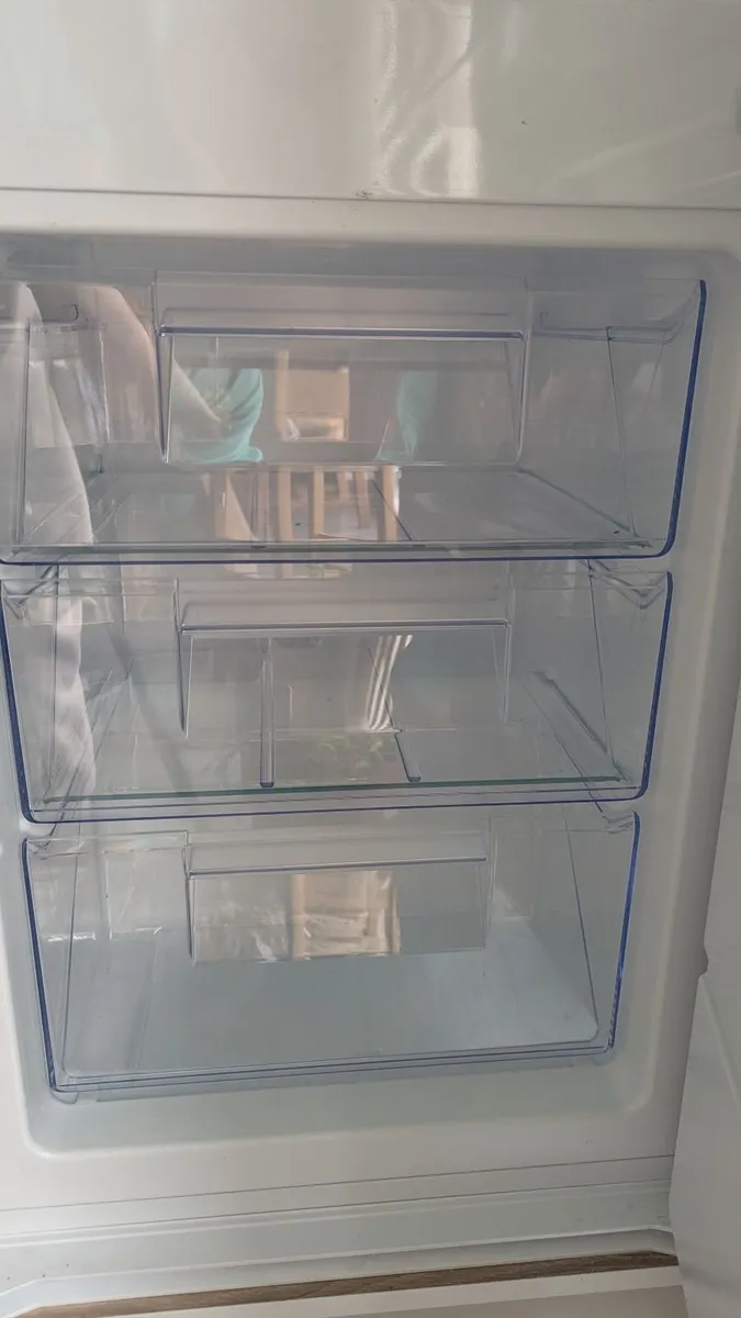 Electrolux Integrated Fridge Freezer - Image 4