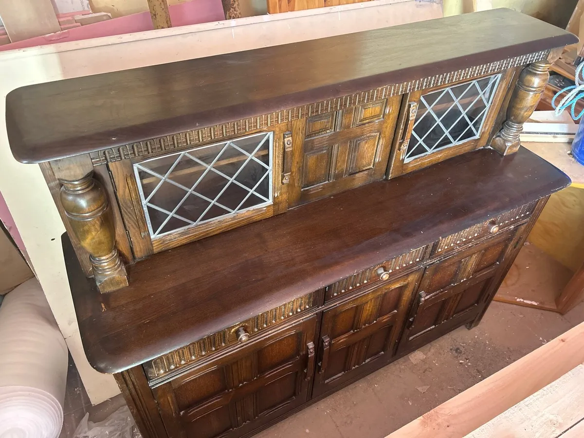 Cabinet - Image 2