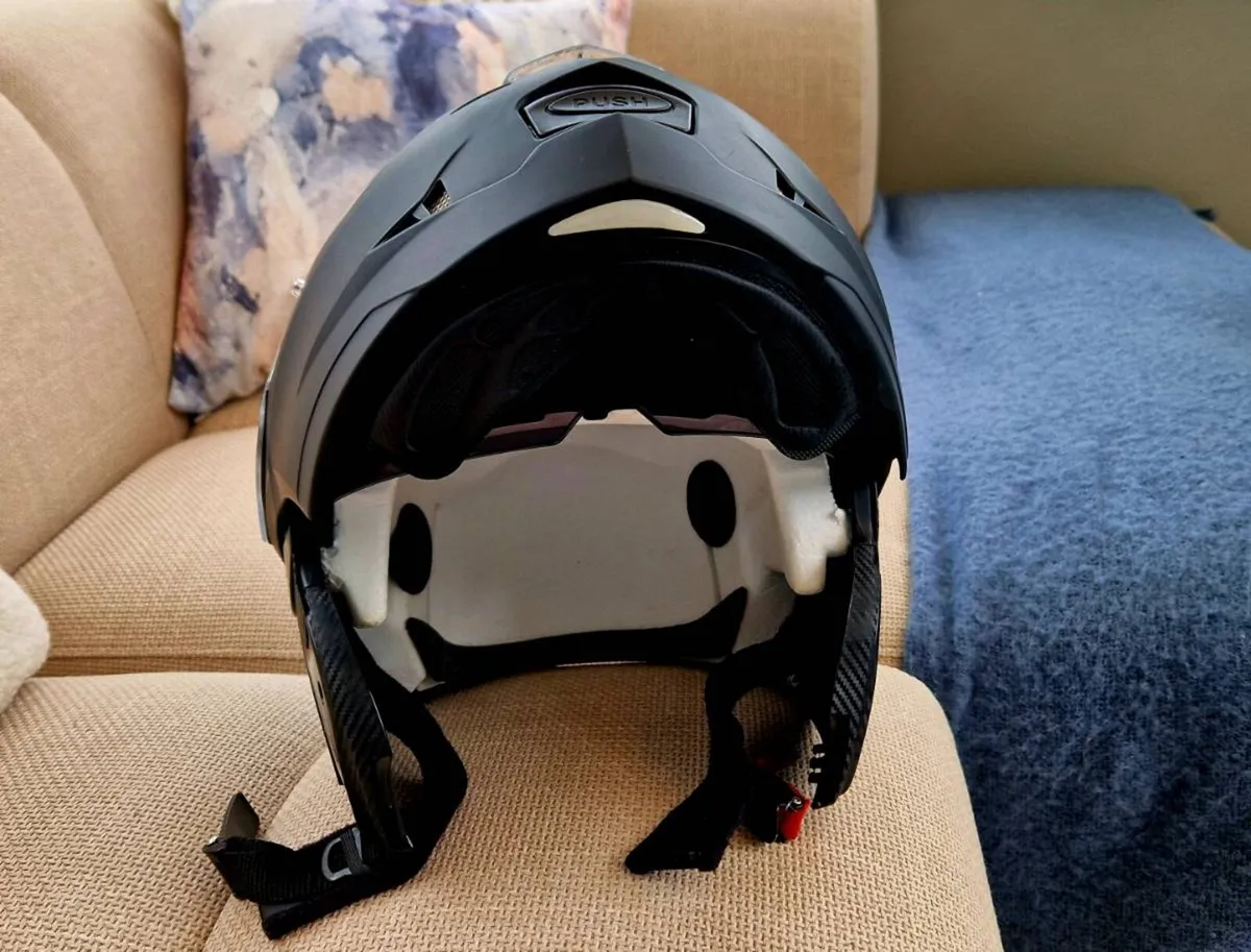 Caberg Duke II Helmet Size XL - Image 3