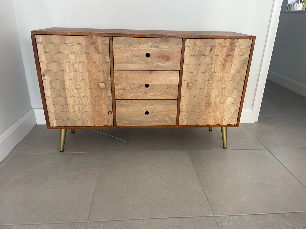 Storage unit/cabinet - Image 1