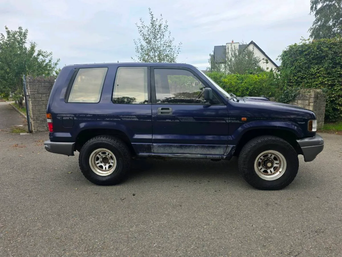 ISUZU TROOPER IRMSCHER 3.1 TURBO DIESEL - Image 2