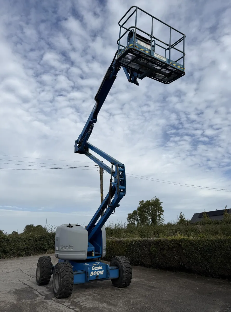 2022 GENIE BOOM Z45 **Online Auction** - Image 1