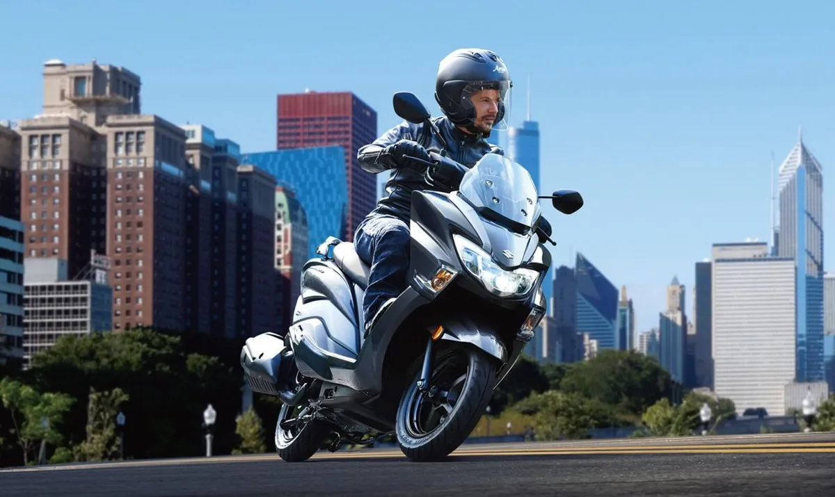 Suzuki Burgman Street 125 EX - Image 1