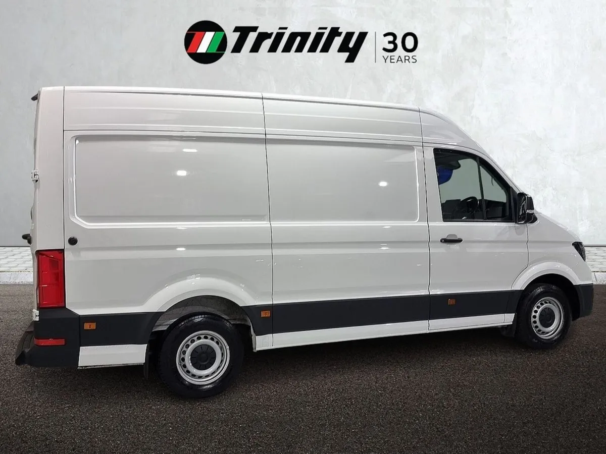 Volkswagen Crafter ** MWB ** 2.0 TDI ** 140BHP ** - Image 3