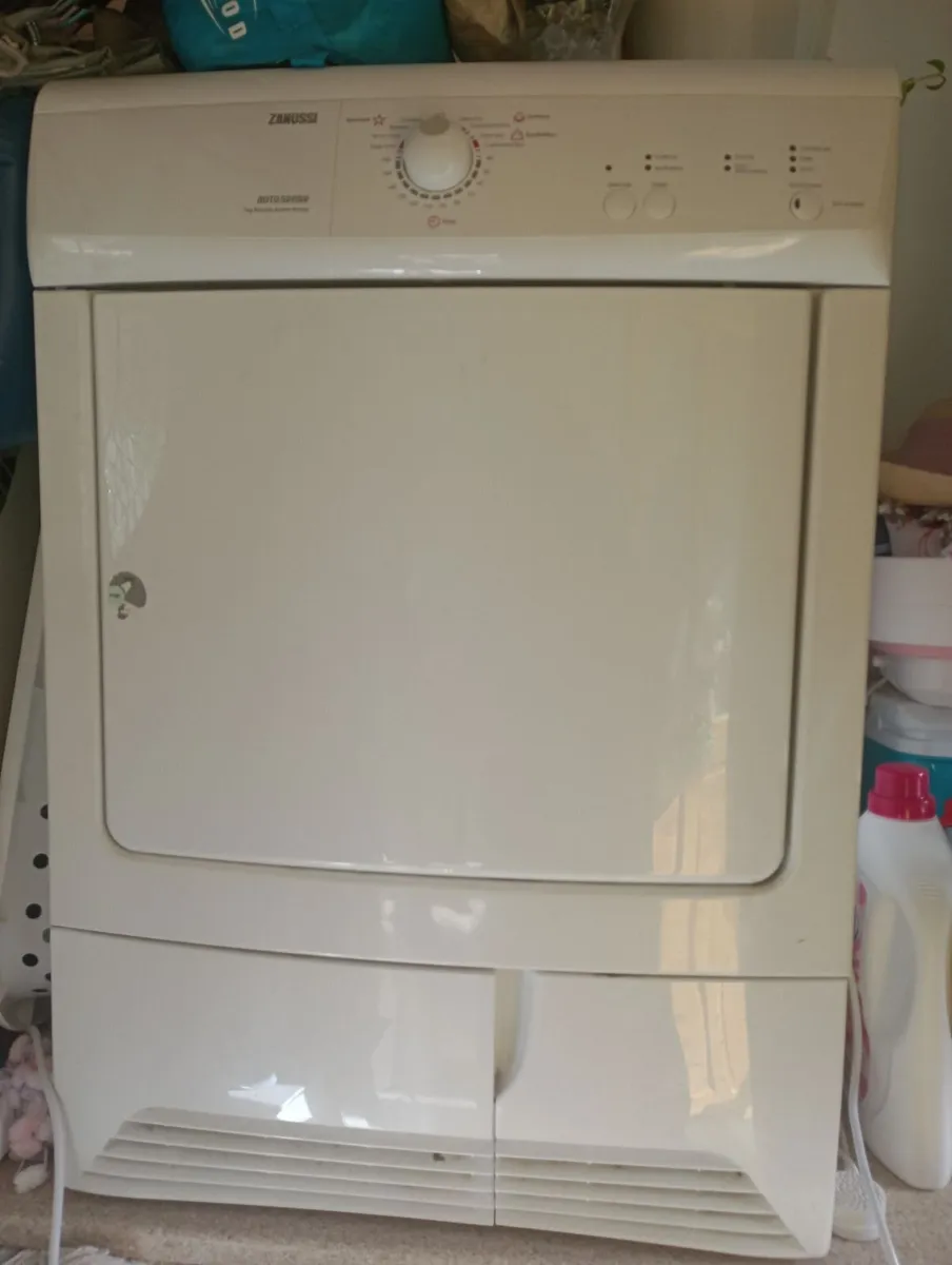 Condenser Dryer. Larger drum. High efficiency - Image 1