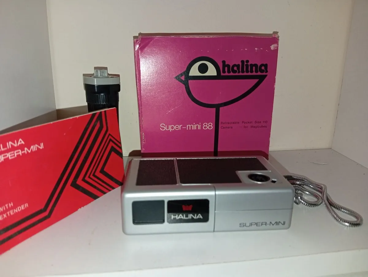Vintage Halina Super-mini 88  Pocket 110 - Image 2