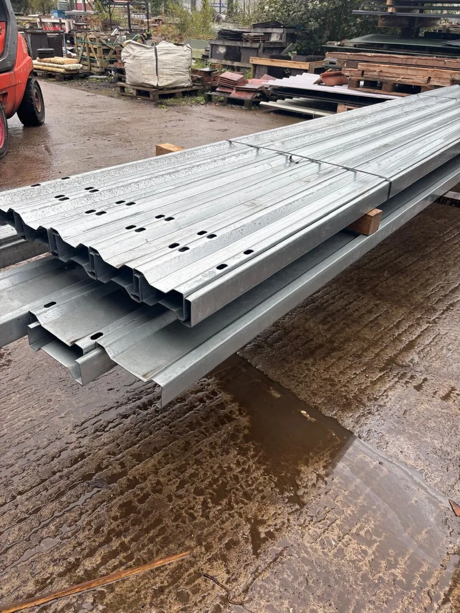 New Galvanised Purloins £1.50 per ft plus Vat - Image 4