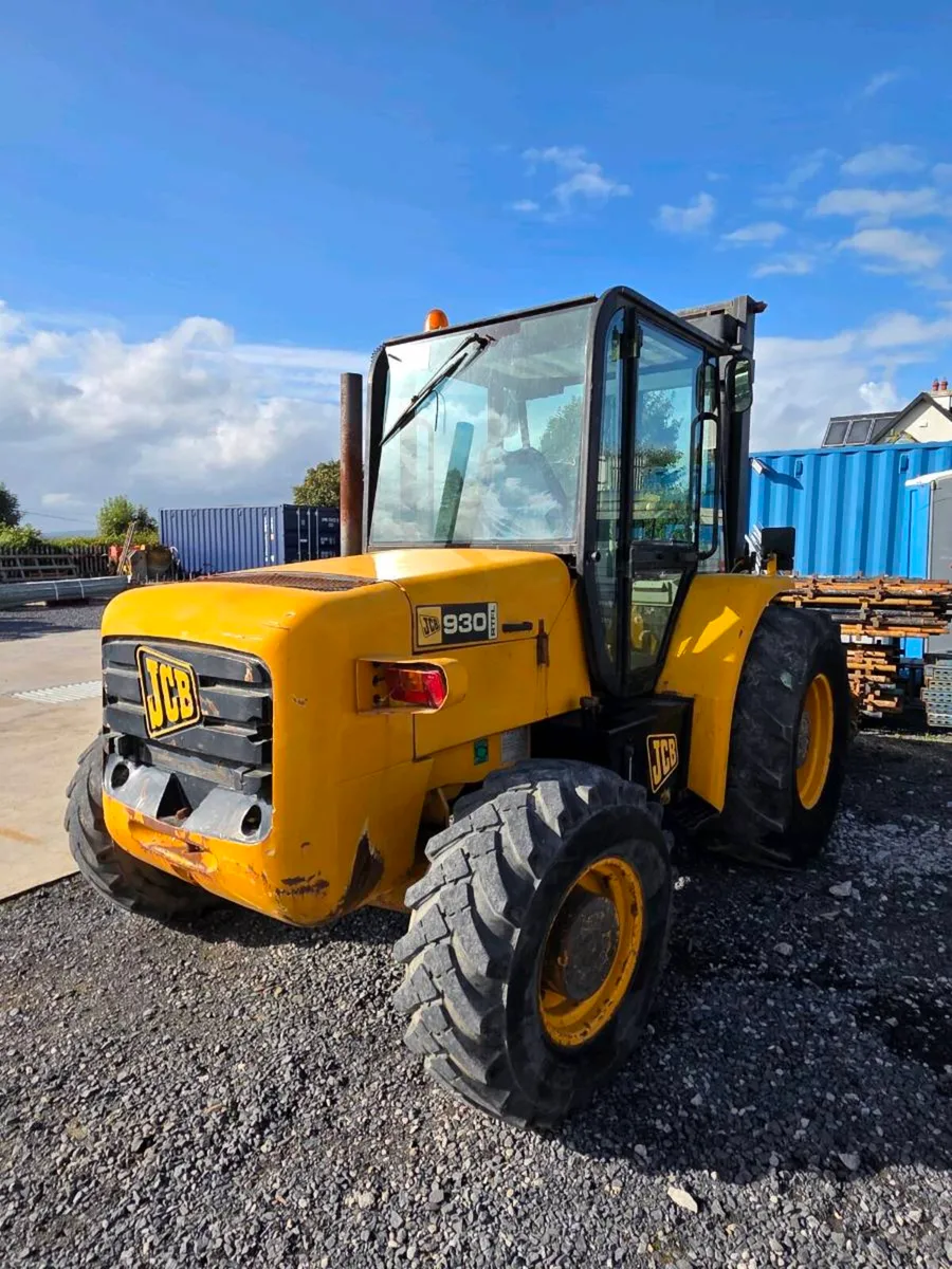 Rough Terrain Forklift - Image 2