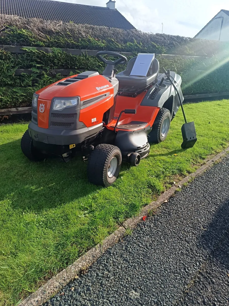 Husquvarna petrol ride on lawnmower - Image 1