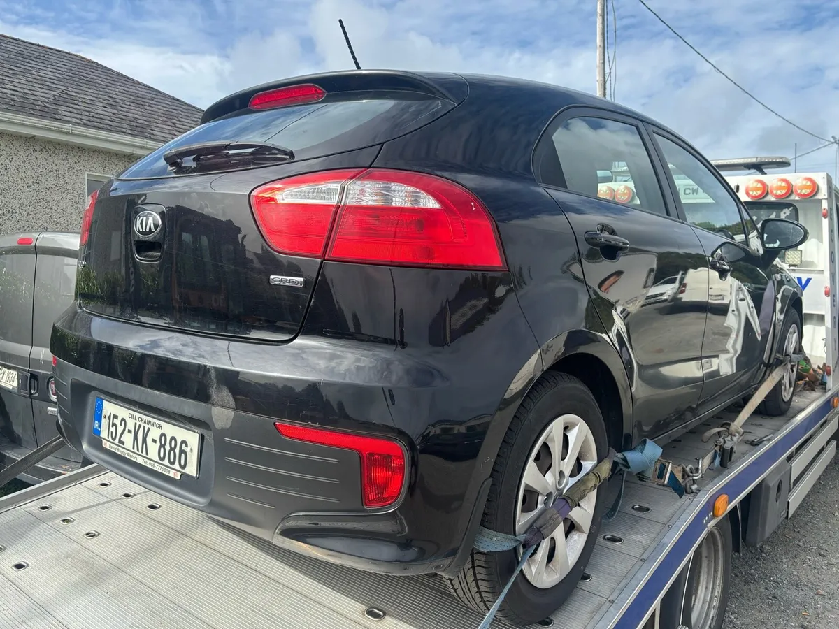 2015 Kia Rio Diesel - Image 2