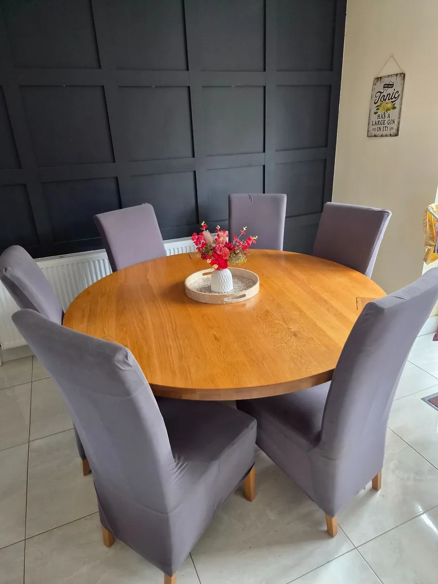 Table and chairs for Sale - Image 4